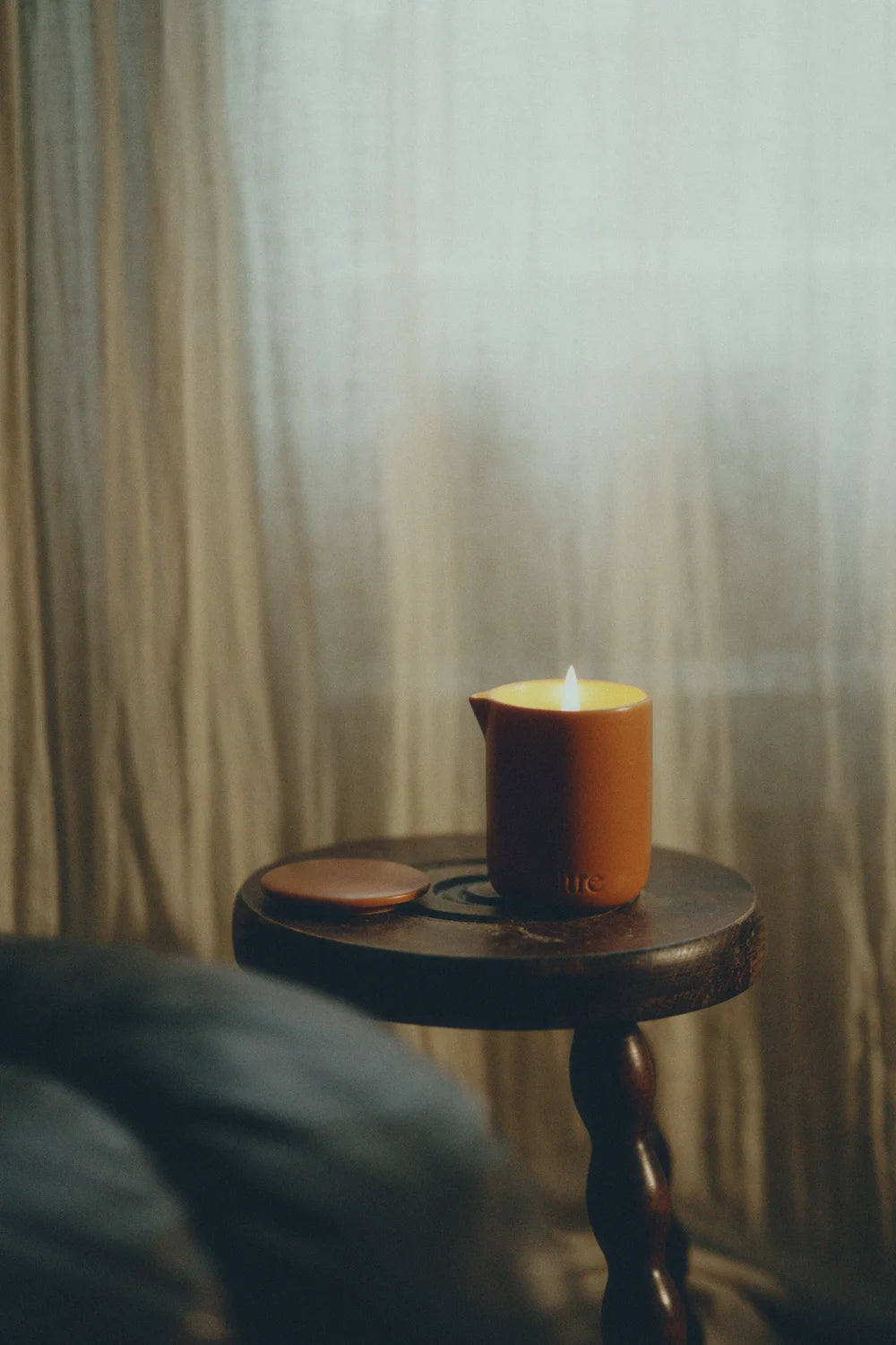 Pillow Haze Massagekerze - Natürliche Inhaltsstoffe für entspannende Massage