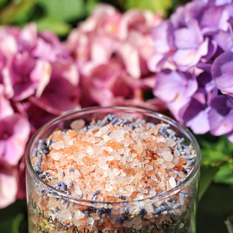 Tranquil Isle Relaxing Bath Salts close up