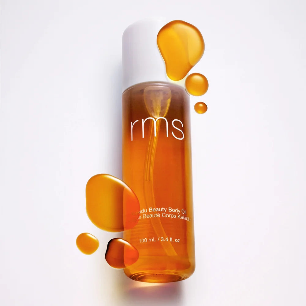 Kakadu Body Oil von RMS - mit Swatches