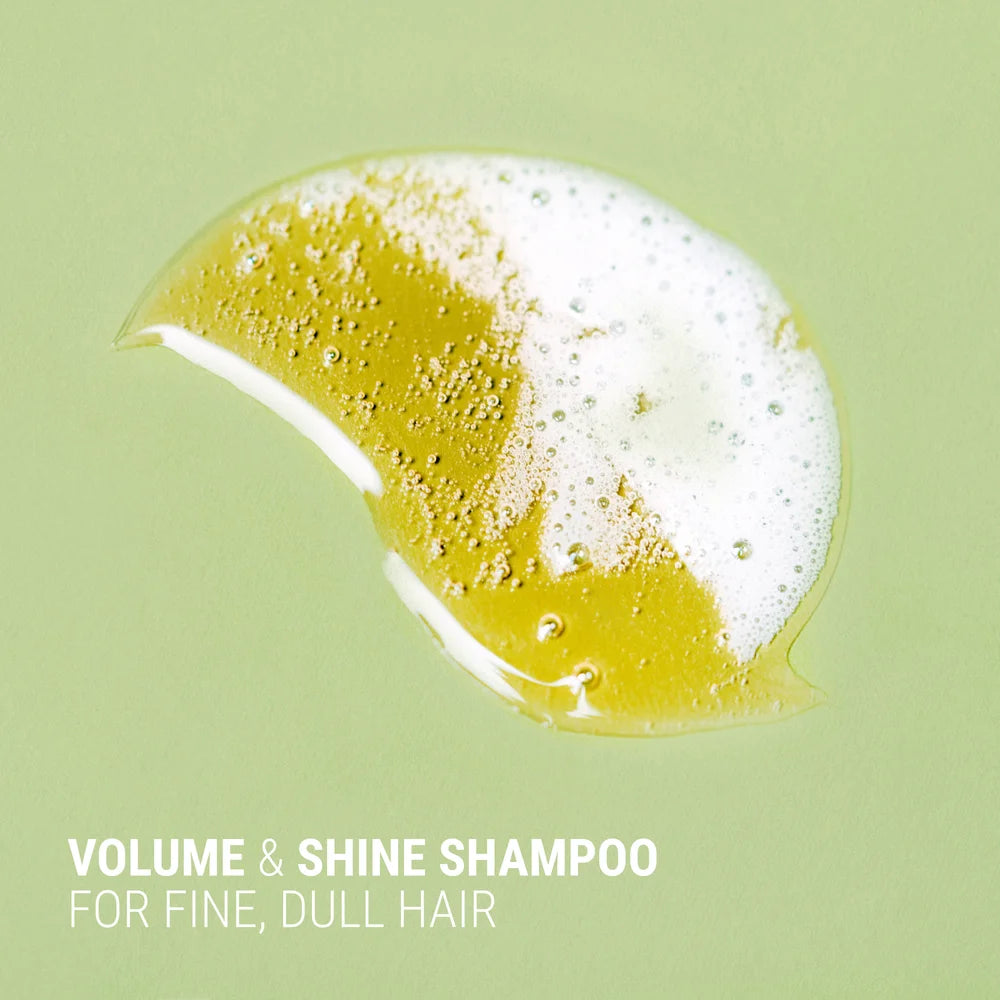 Textur des Antipodes Mānuka + Orange Volume & Shine Shampoo