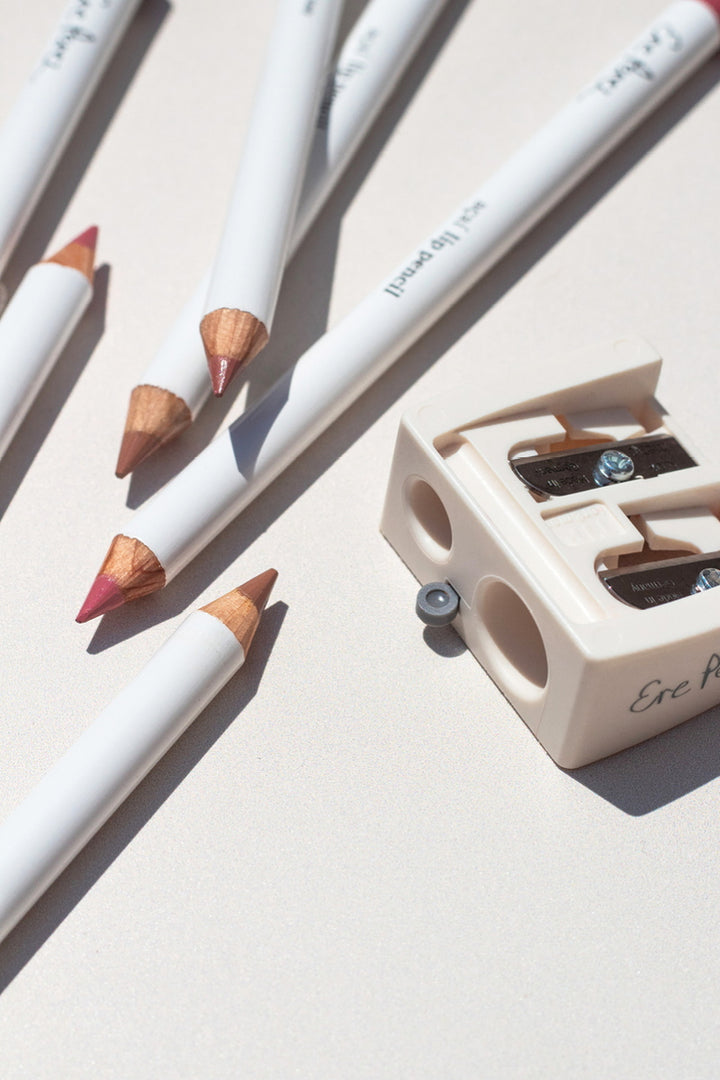 Acai Lip Pencil with sharpener