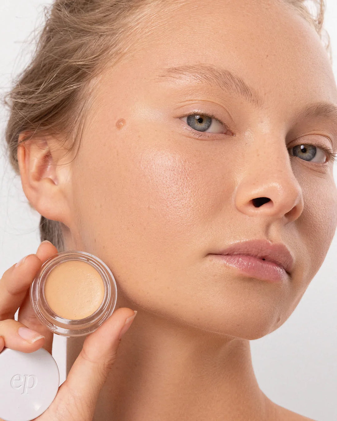 Arnica All-Cover Pot Chai Concealer