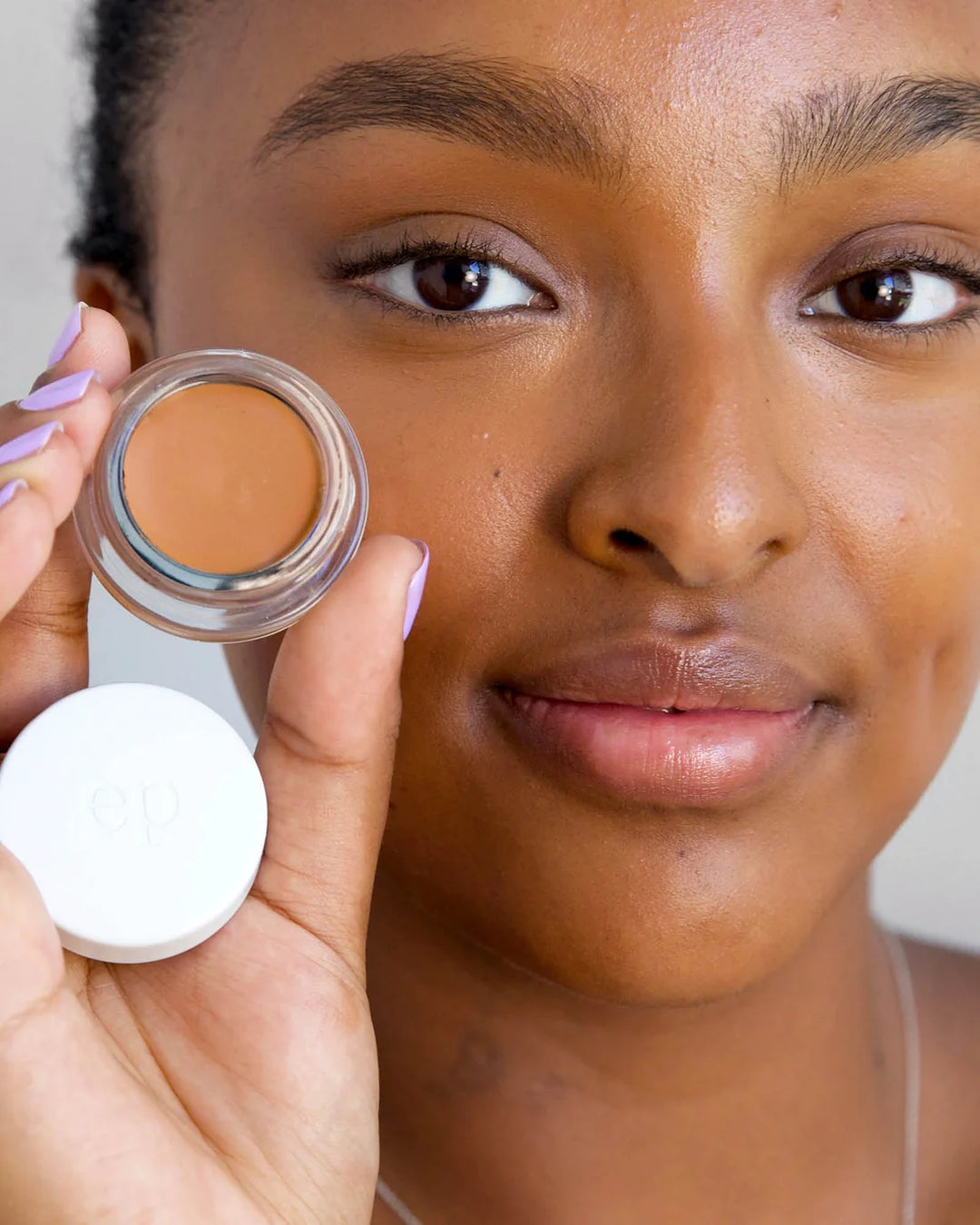 Ere Perez Arnica All-Cover Pot Mocha Concealer - schön abgedeckt