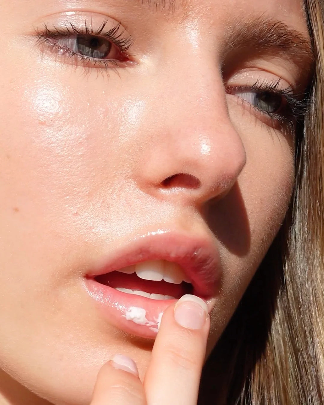 Ere Perez Cranberry Lip & Eye Mask für geschmeidig weiche Lippen
