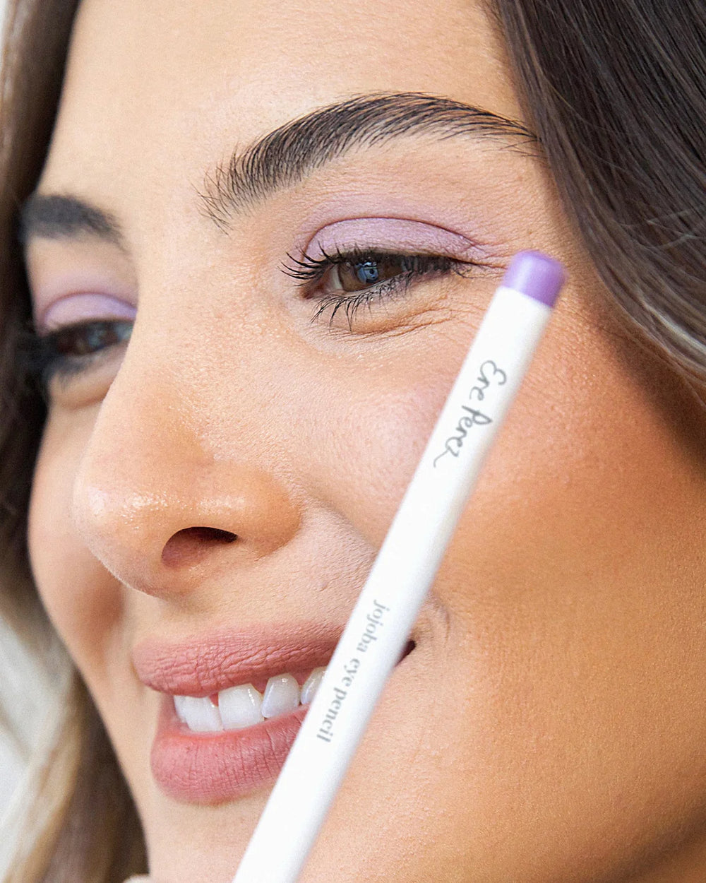 Ere Perez Jojoba Eye Pencil Gem - Fliederton
