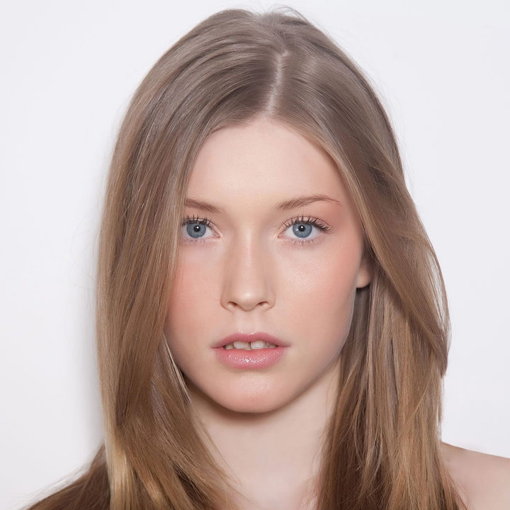 Hiro Mineral Foundation - fast unsichtbar