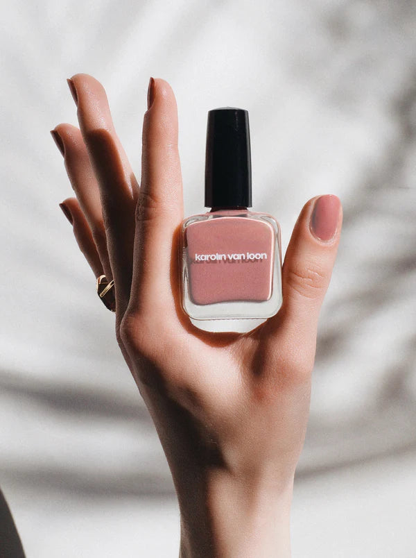 16 Fleur de Sakura - Nagellack von Karolin an Loon