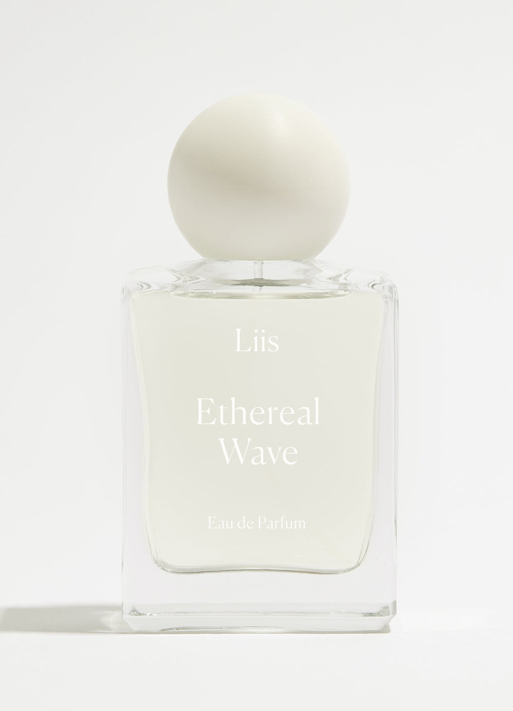 Liis Ethereal Wave Eau de Parfum Flakon in klarer Studioaufnahme
