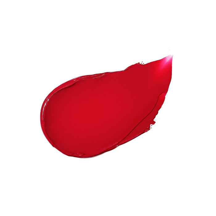 Rouge à lèvres mat naturellement liquide KW Red Swatch