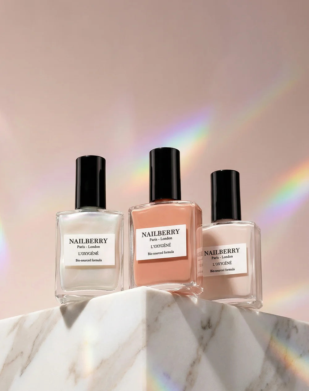 Nailberry On Cloud Nine zusammen mit den anderen Lacken der Aura Kollektion