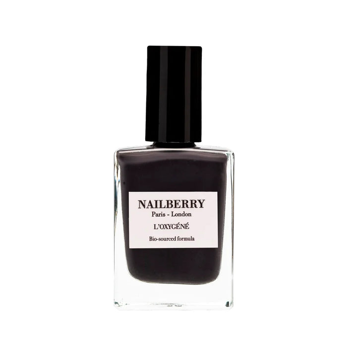 Nailberry Wild At Heart Nagellack in rauchigem Schwarz
