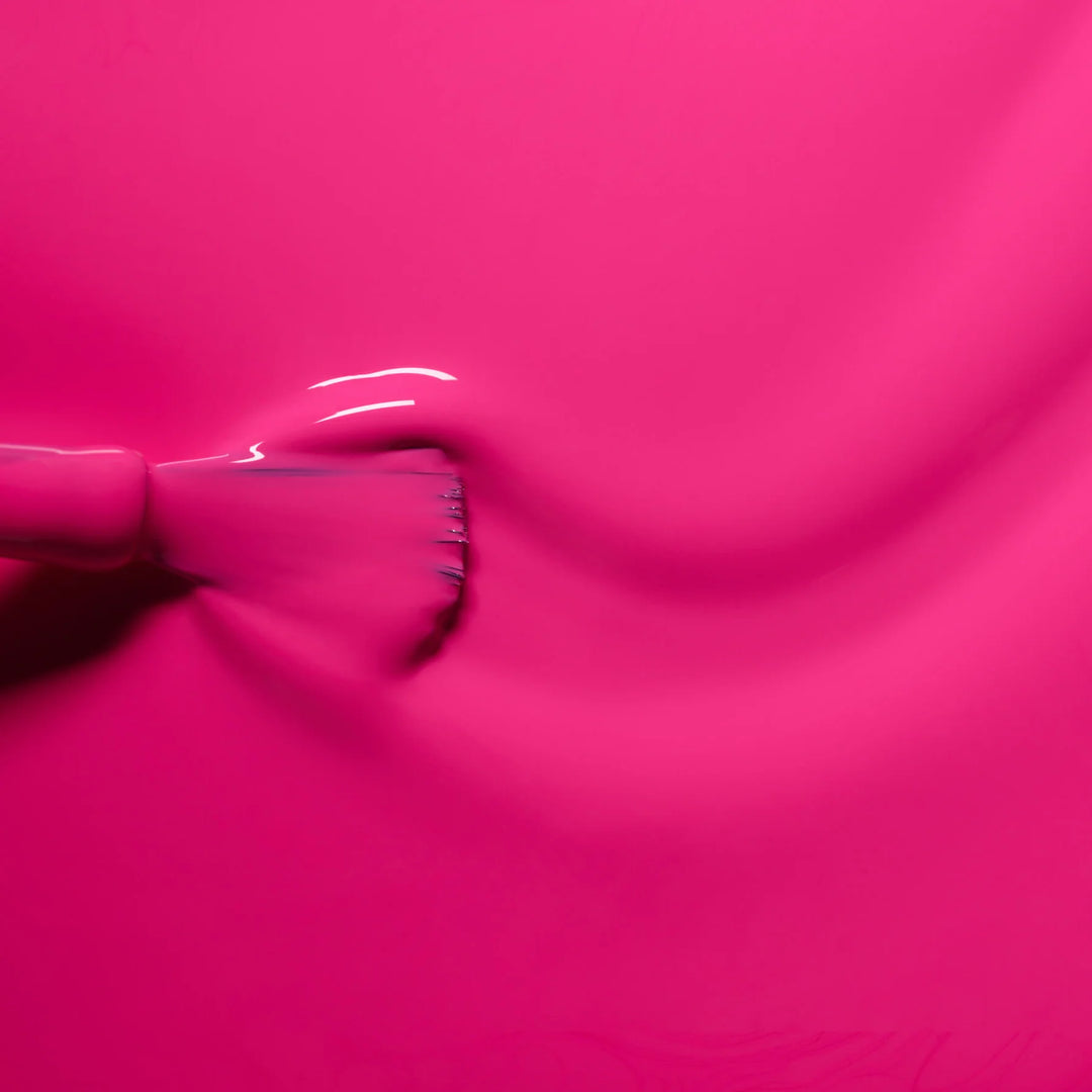 Manucurist Pétula - Farbansicht mit professionellem Pinsel
