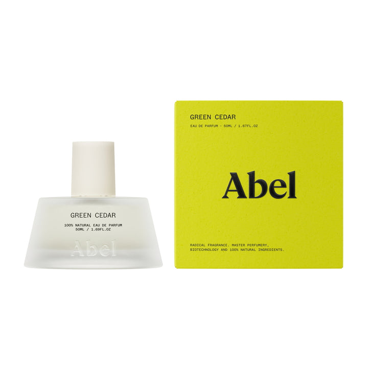 Green Cedar Eau de Parfum mit Verpackung