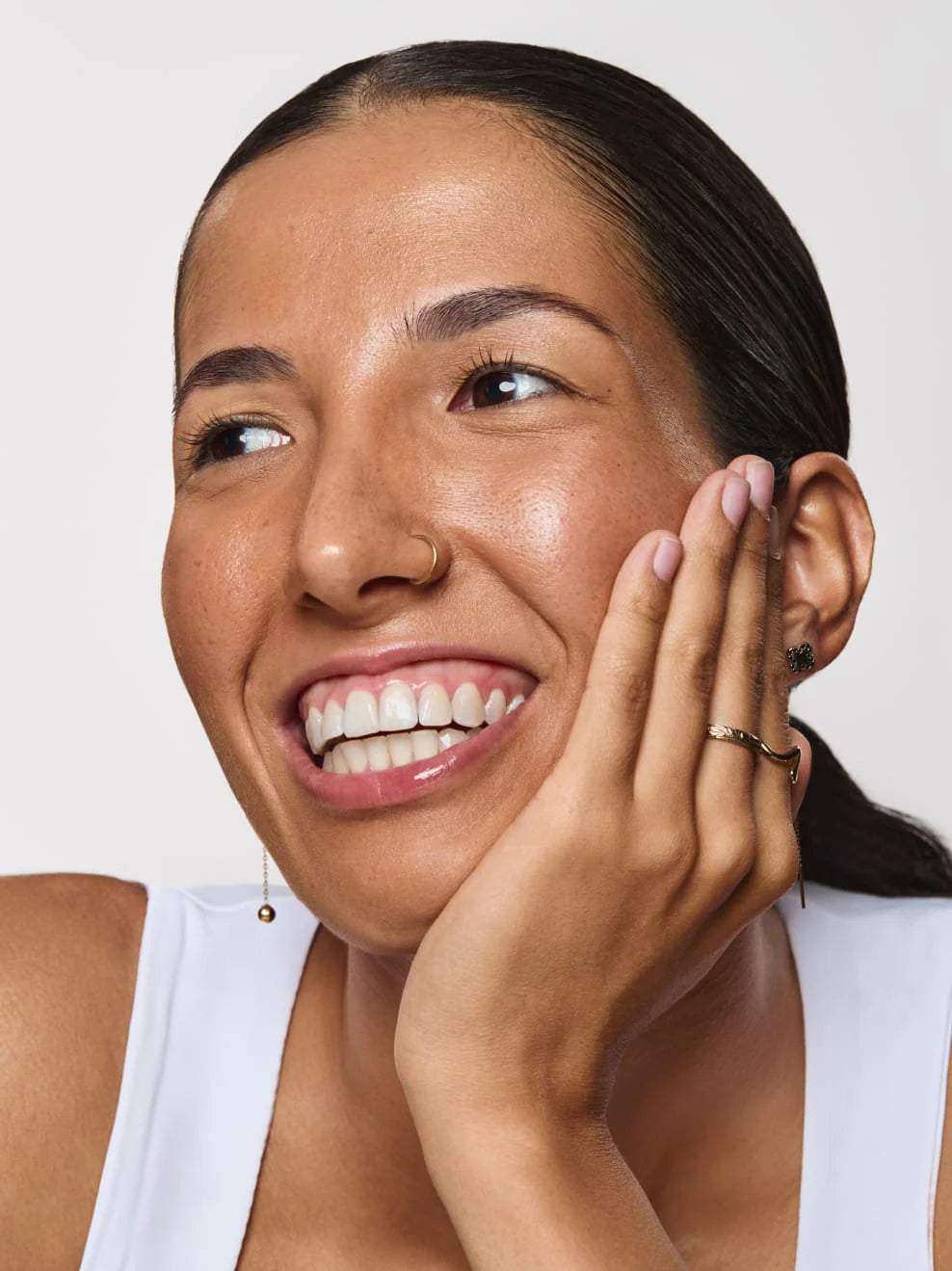 Eben Liquid Serum Foundation 30 ml 6.0 Deep Medium - ebenmäßiger Teint