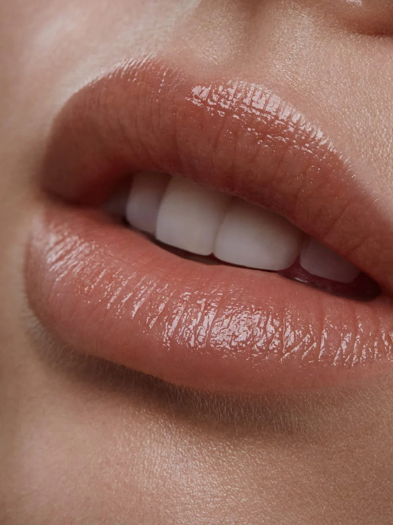 Knutzen lip gloss 11 Caramel Shimmer Lips