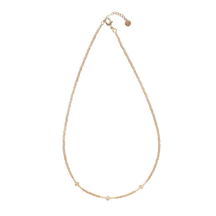 Collar de color dorado con citrinos brillantes