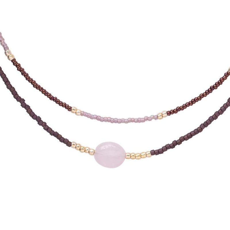 Collar Devotion Cuarzo Rosa Dorado Primer plano