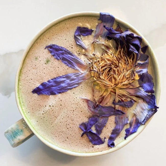 Anima Mundi Loto Azul: Flor De La Intuición Té - taza de té
