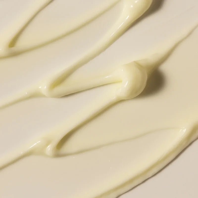 Grace Gentle Cream Cleanser & Make-up Remover Texture