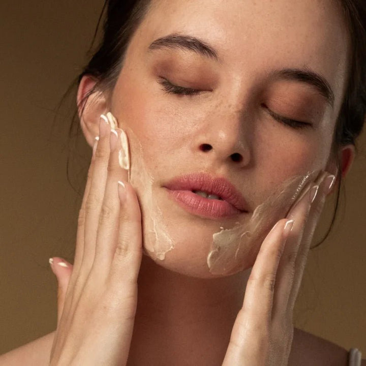 Hallelujah Lime & Patchouli Cleanser on Skin