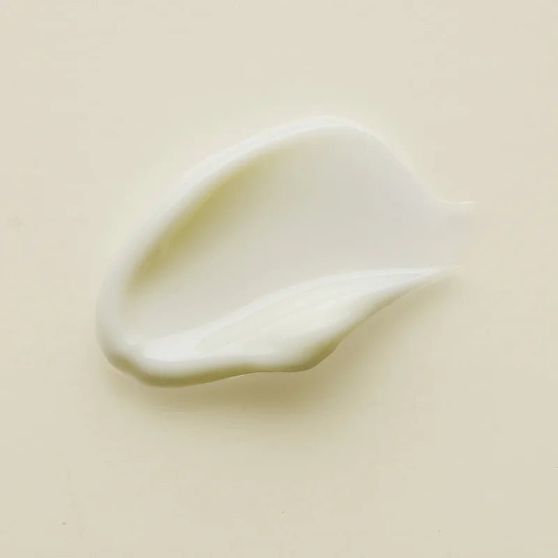 Kiwi Seed Oil Eye Cream Texture