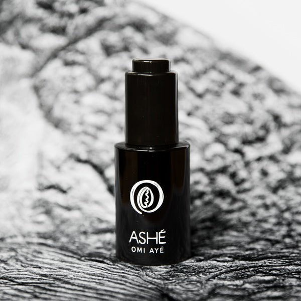 Ashé Omi Ayé perfume oil - mood photo
