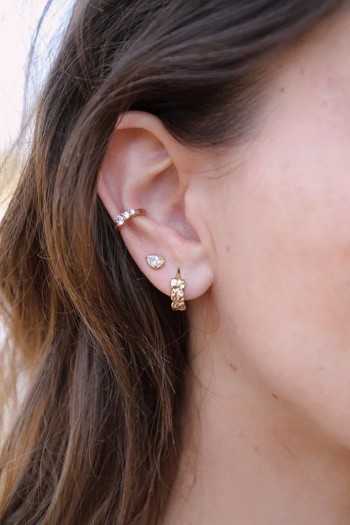 Elvire Earrings von Waekura - getragen