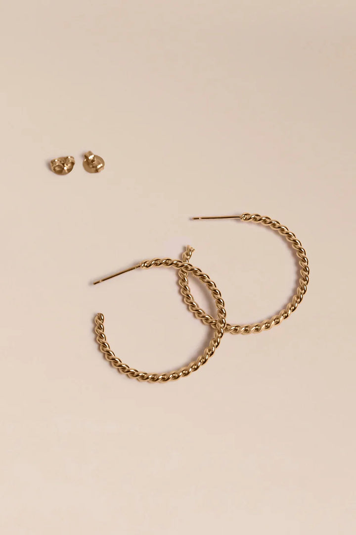 Earrings Narcisse M von Waekura - Freisteller