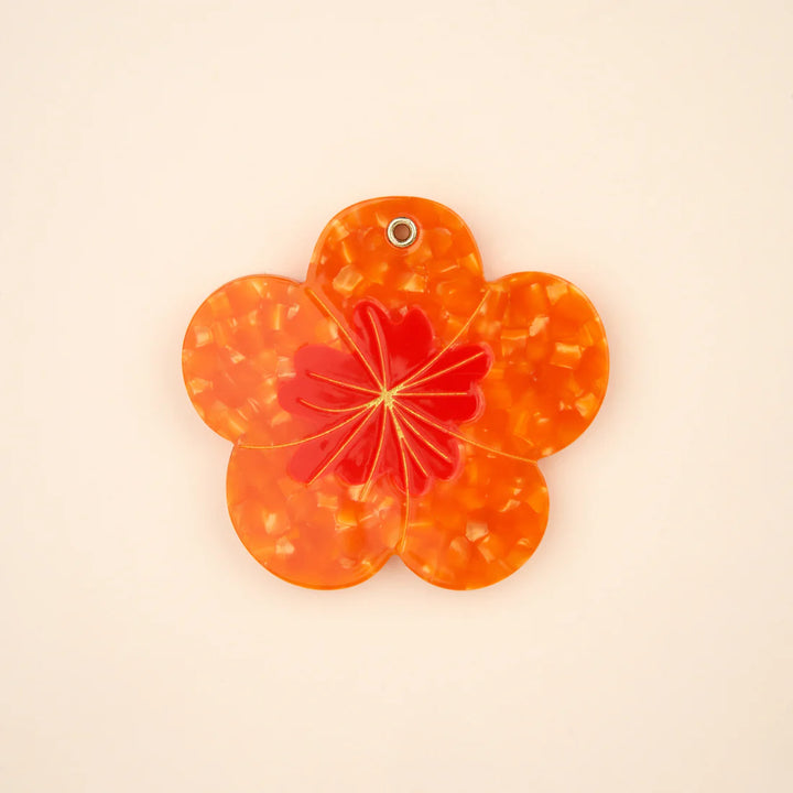 Nasturtium Mirror von Coucou Suzette - geschlossen, Freisteller