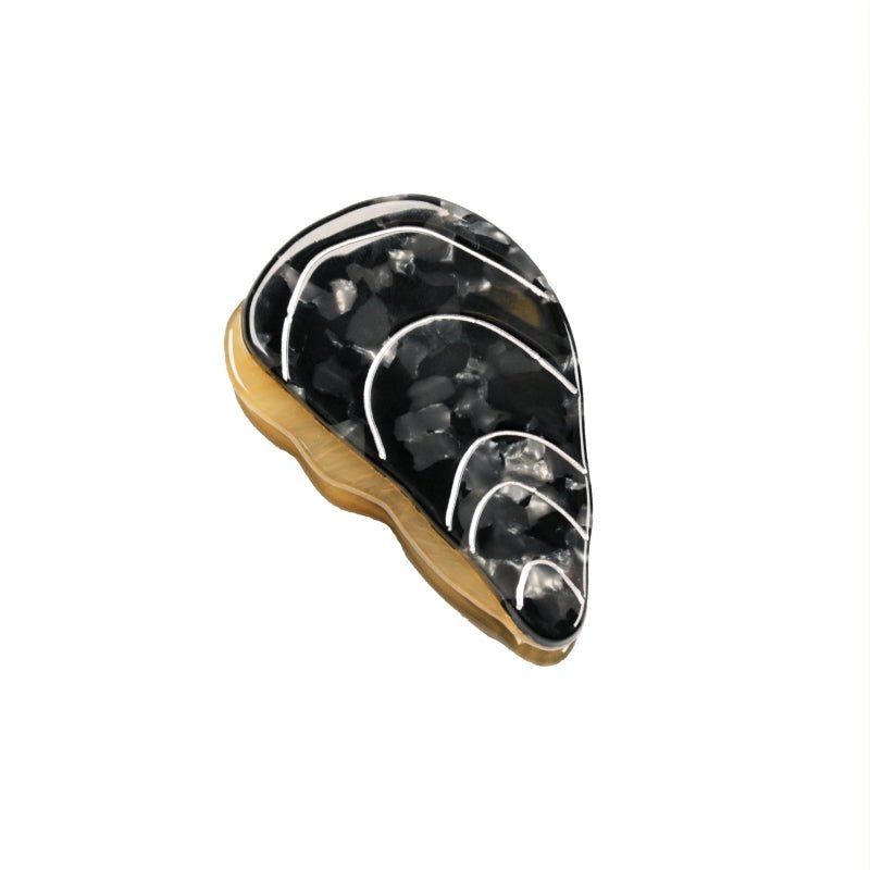Coucou Suzette Mussel Hair Claw - Titelbild