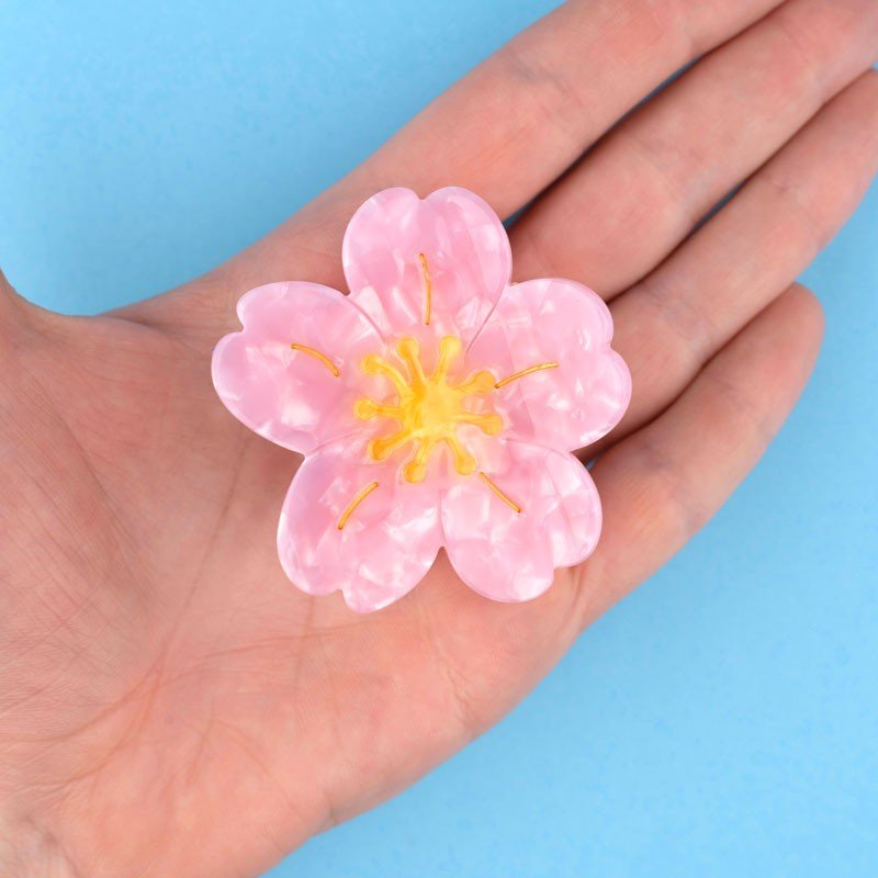 Coucou Suzette Sakura Hair Claw – Blanda Beauty Coucou Suzette Sakura Hair Claw – Blanda Beauty