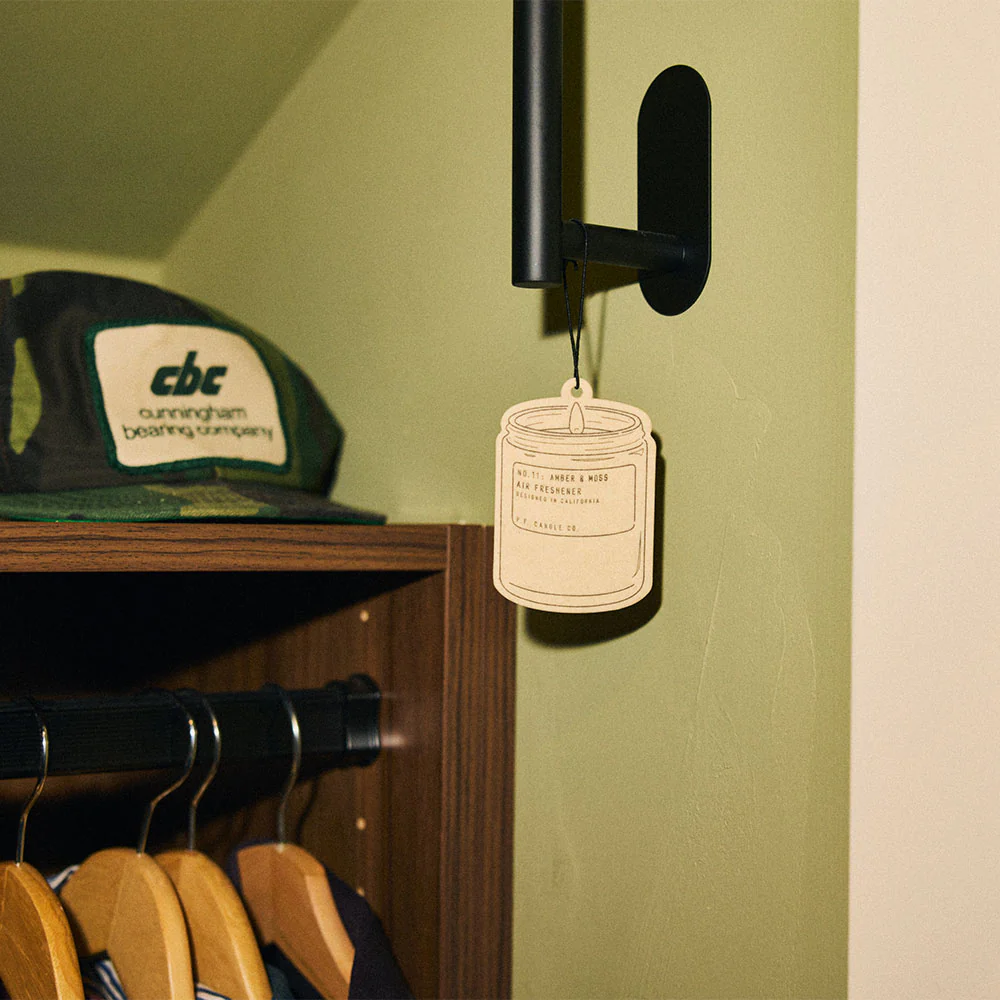 No. 11 Amber & Moss Air Freshener 2-Pack - still life