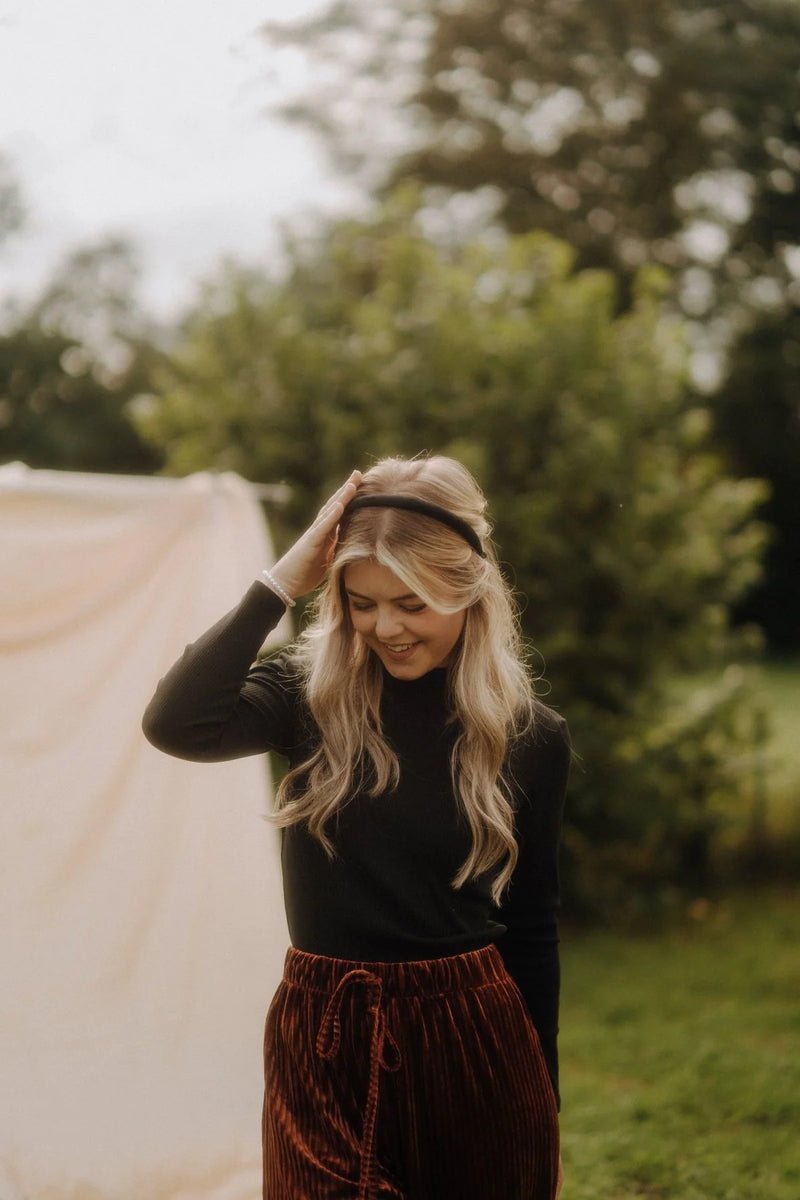 Die Haarbanduschi Haarreif Lina Schwarz – Blanda Beauty