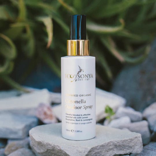 Spray de citronela para exteriores - en la naturaleza