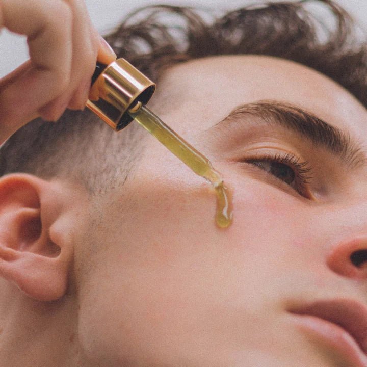 Serum of Clear - on Face