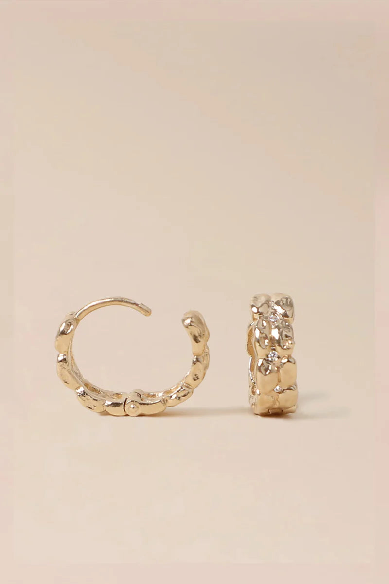 Elvire Earrings von Waekura - Ansicht von der Seite 