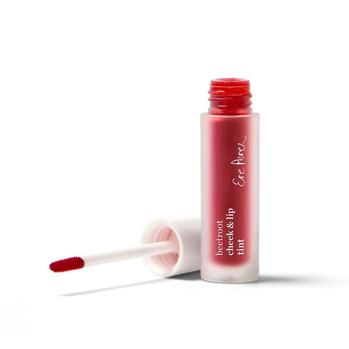 Teinté pour joues et lèvres à la betterave Joy ouvert
