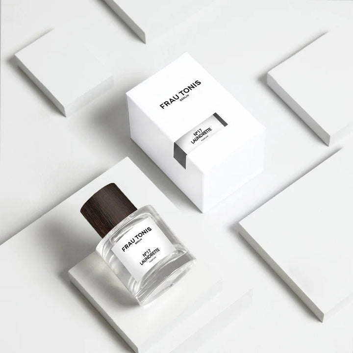 No 17 Laundrette Parfum Intense - Blanda Beauty