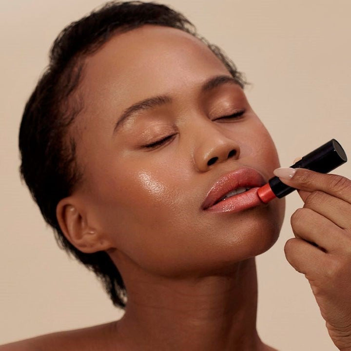 Henné Organics Tinte Labial de Lujo - Coral Modelo 1