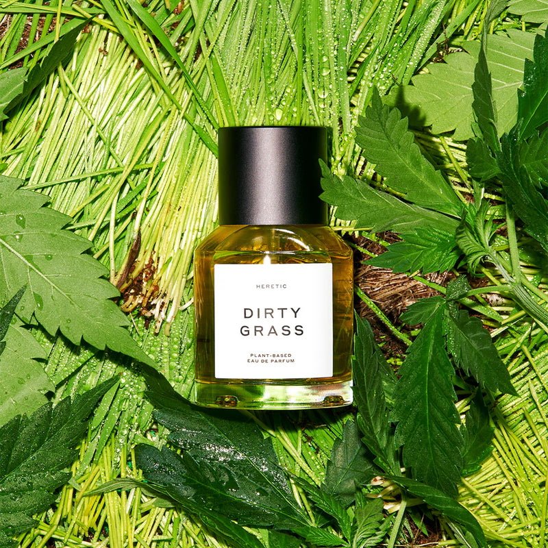 香水(ユニセックス) Heretic parfum dirty grass 15ml Dirty Grass Eau de Parfum | Heretic Parfum – HERETIC PARFUM