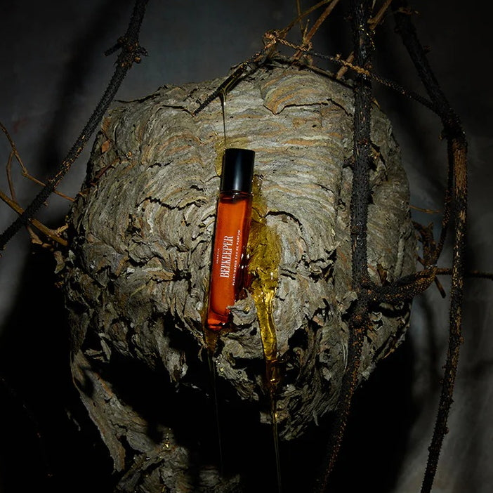 Heretic Beekeeper Parfum - Im Bienenstock