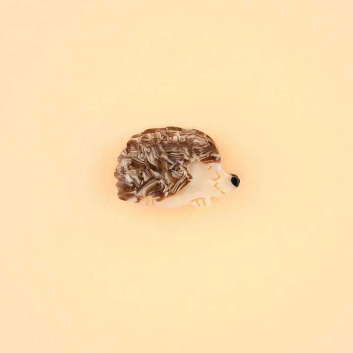 Igel Mini-Haarklammer von Coucou Suzette aus braun-cremefarbenem Cellulose-Acetat