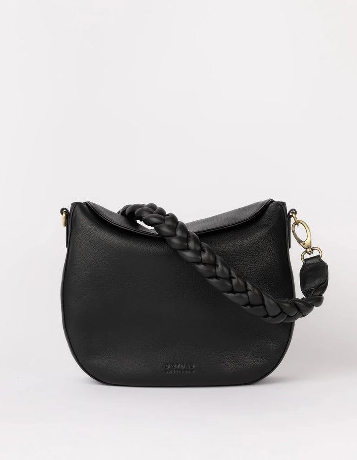 O My Bag Lana Black – Rückseite mit sichtbarer Riemenbefestigung