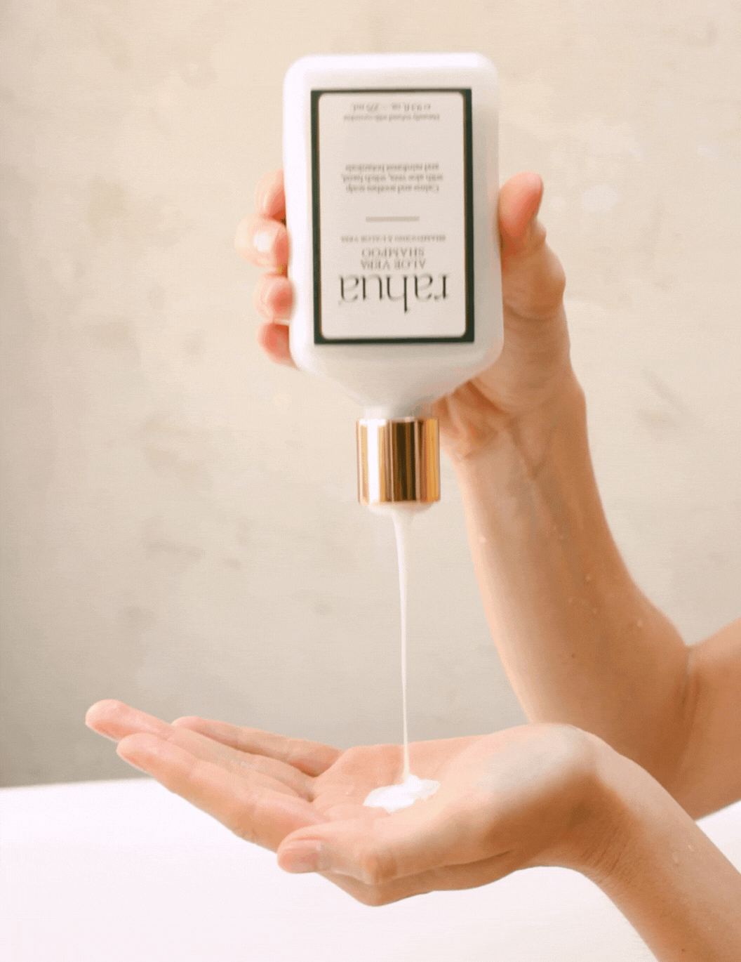 Rahua Aloe Vera Shampoo Gif