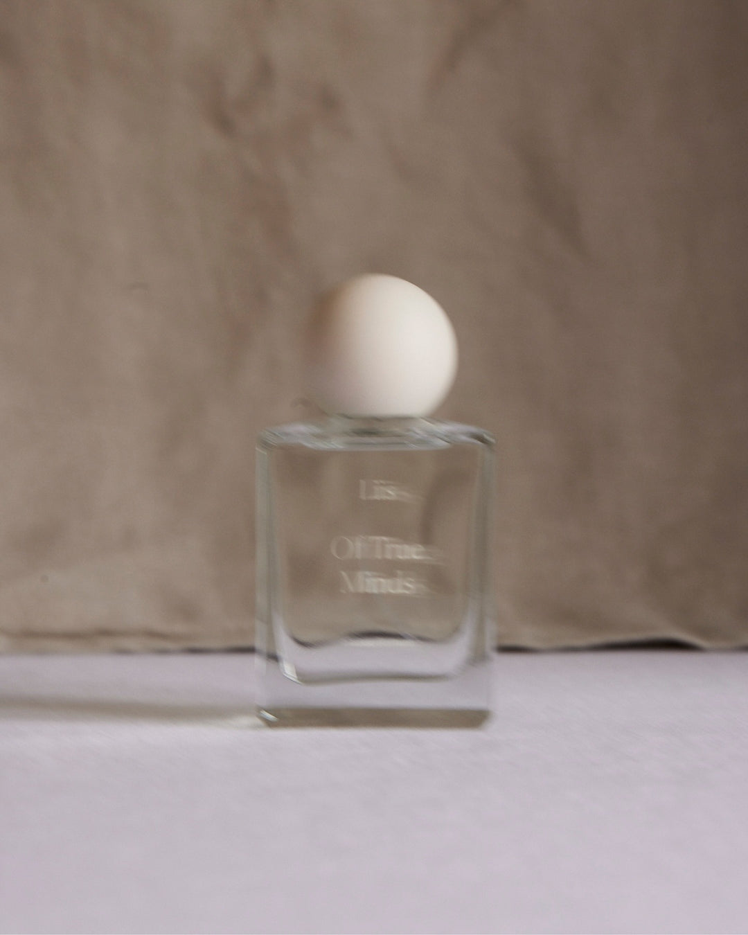 Of True Minds Eau de Parfum - Mood image