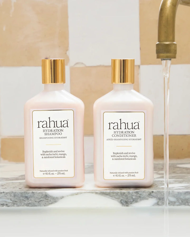 Glanz
Rahua Hydration Shampoo und Conditioner als natürliche Haarpflegeroutine