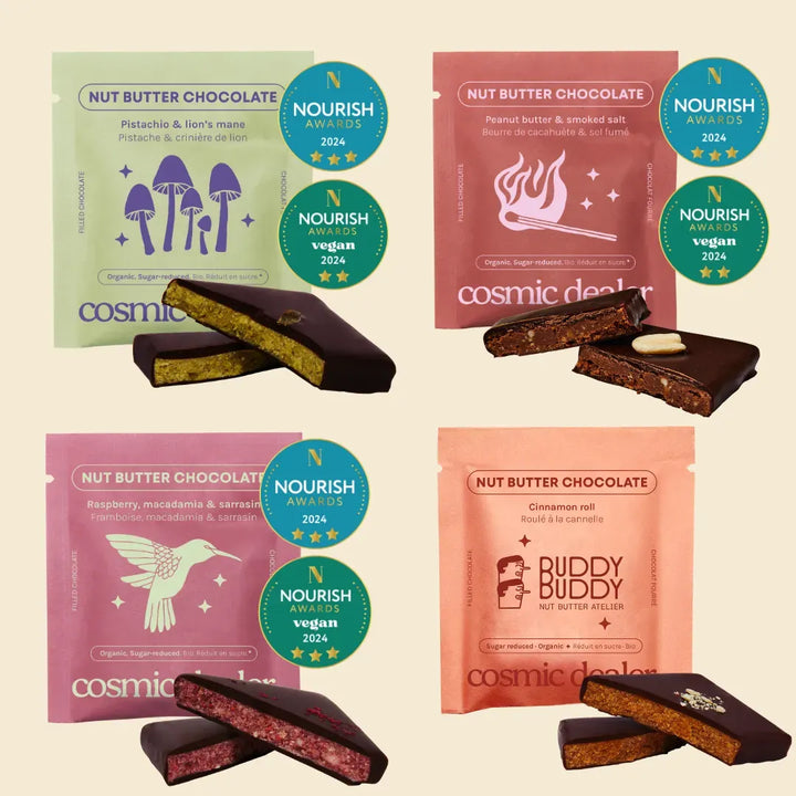Cosmic Dealer Chakra Chocolates in verschiedenen Geschmacksrichtungen mit bunten Verpackungen