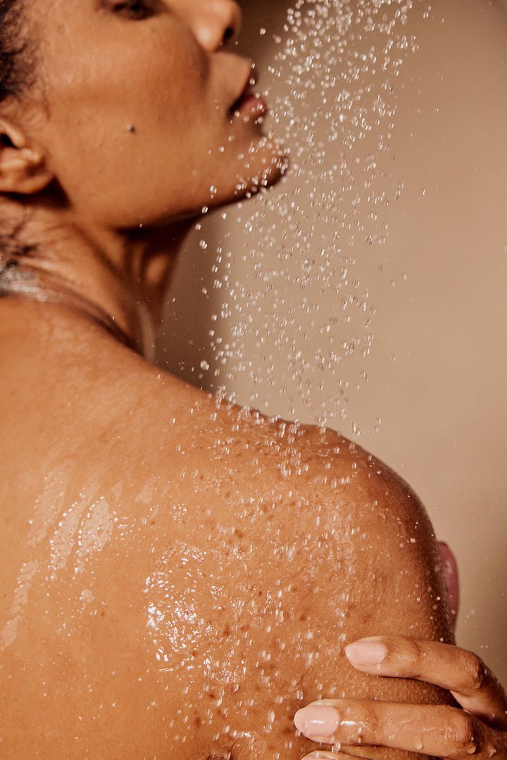 Innersense Bagnoschiuma Awaken - Acqua dell'umore