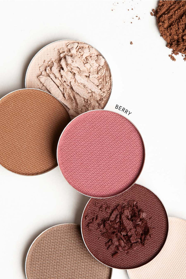 Eyeshadow Berry Still Life