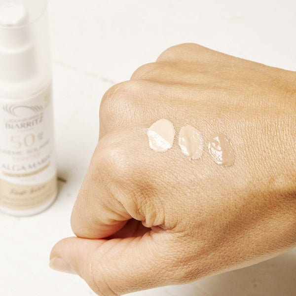 Alga Maris Tinted Sunscreen SPF 50 - Swatches